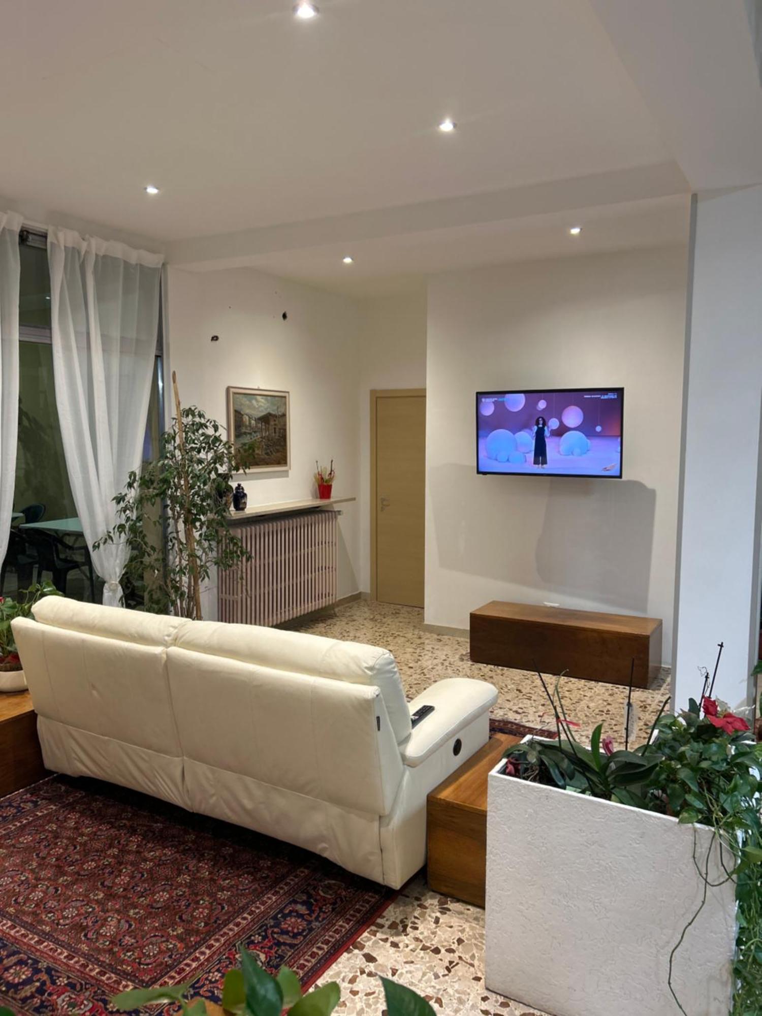 Hotel Marchina Brescia Bagian luar foto