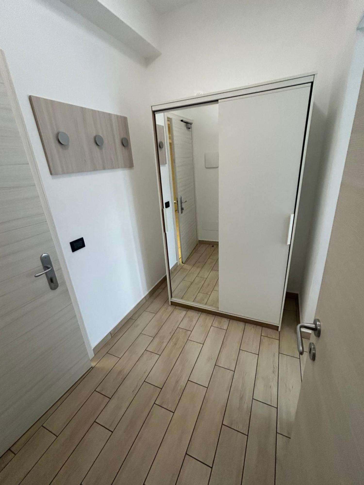 Hotel Marchina Brescia Bagian luar foto