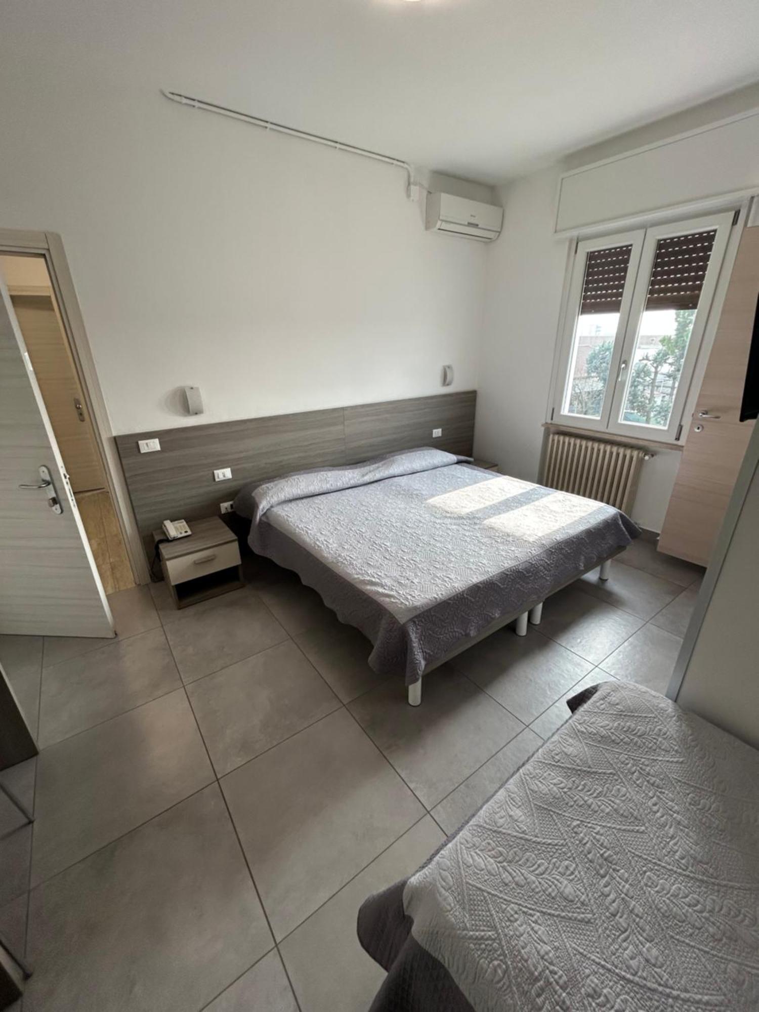 Hotel Marchina Brescia Bagian luar foto