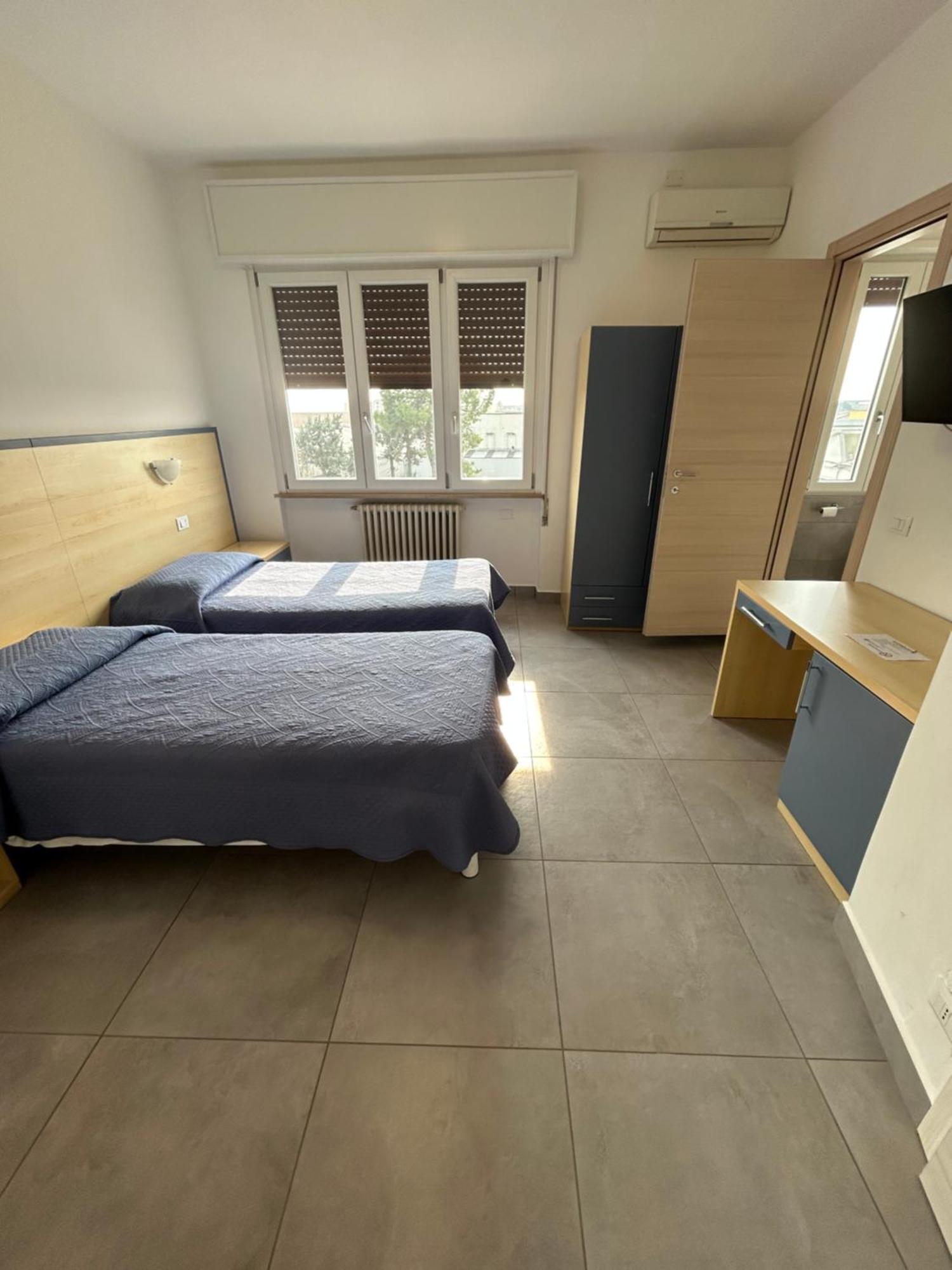 Hotel Marchina Brescia Bagian luar foto