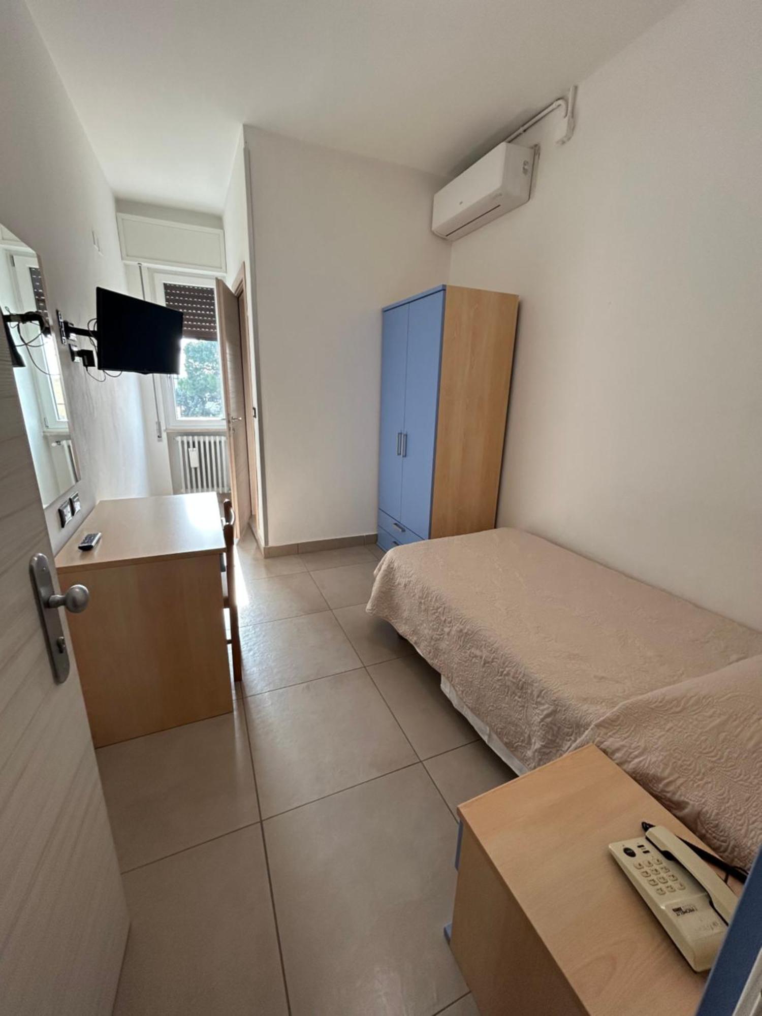 Hotel Marchina Brescia Bagian luar foto