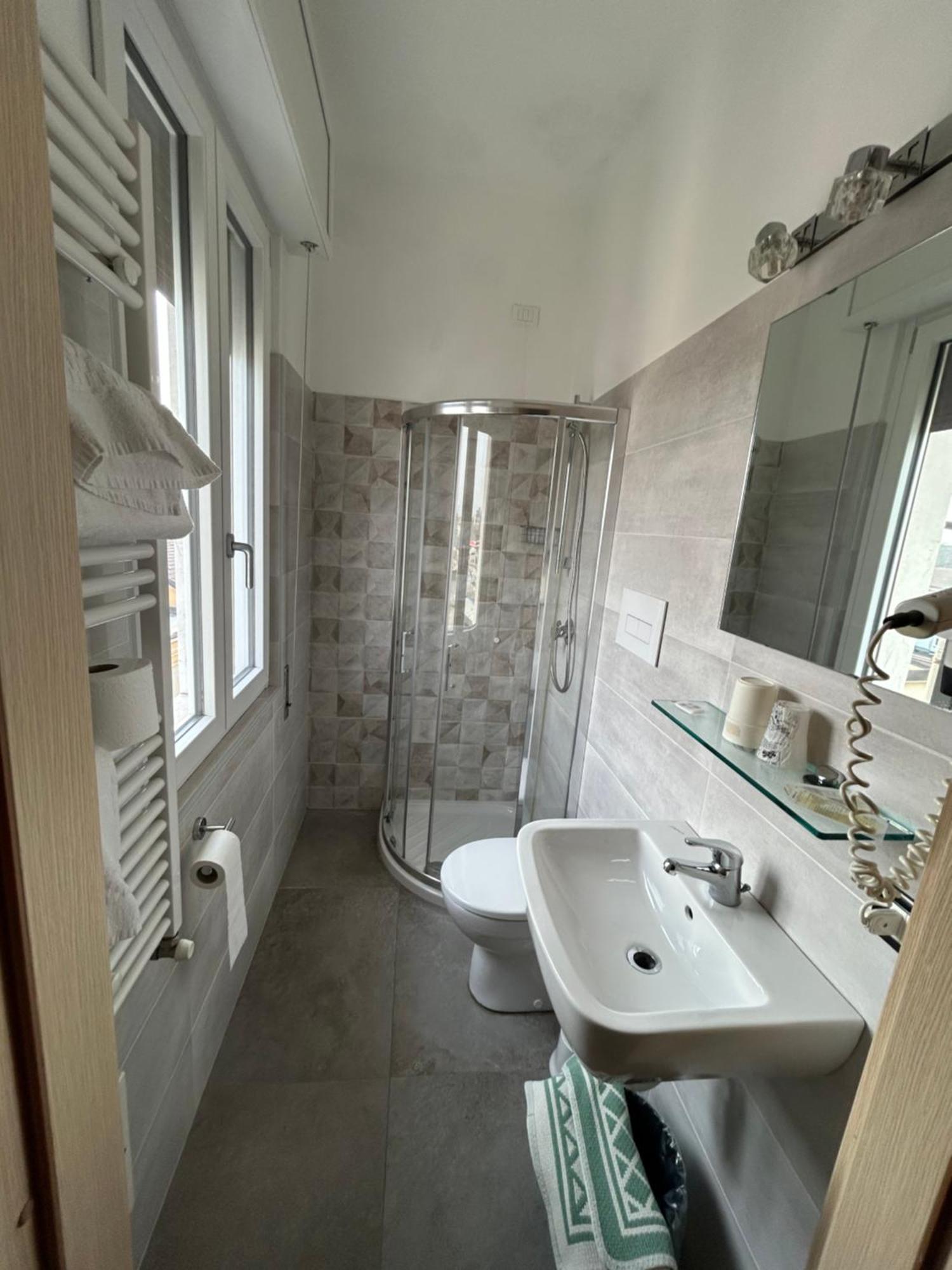 Hotel Marchina Brescia Bagian luar foto