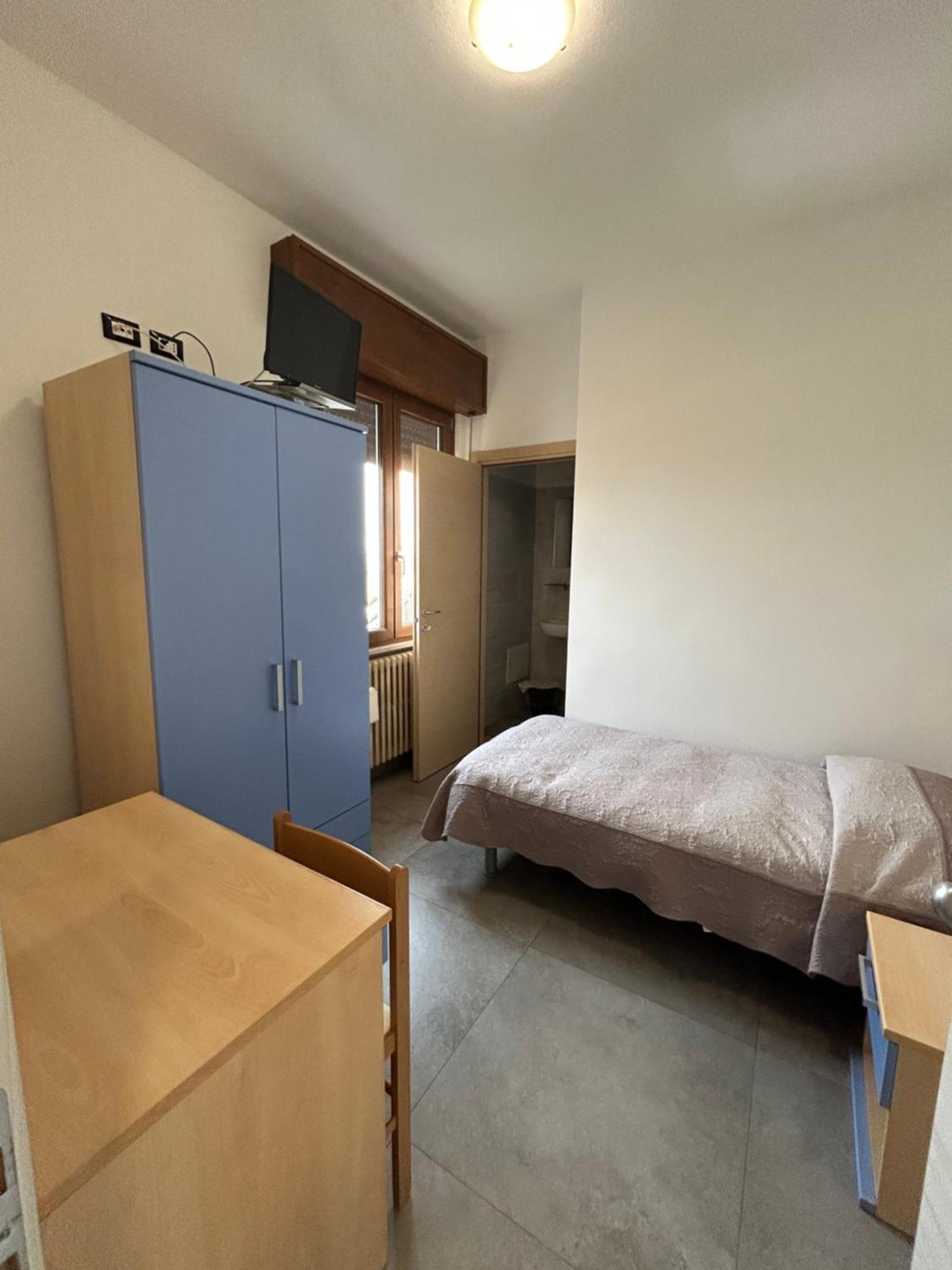 Hotel Marchina Brescia Bagian luar foto