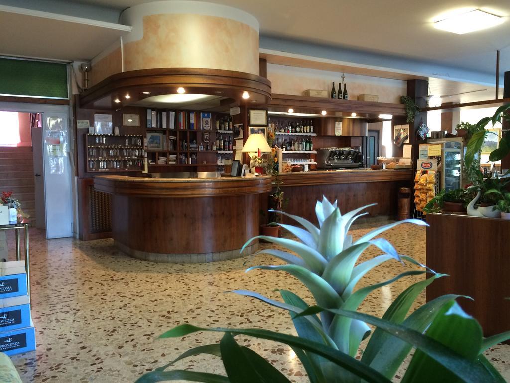 Hotel Marchina Brescia Bagian luar foto