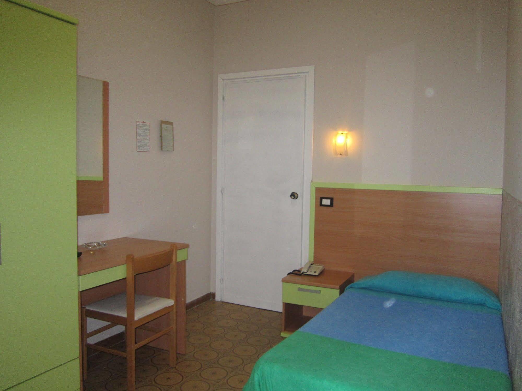 Hotel Marchina Brescia Bagian luar foto